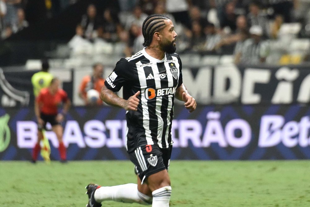 Otávio está prestes a completar 100 jogos com a camisa do Atlético (foto: Ramon Lisboa/EM/D.A Press)