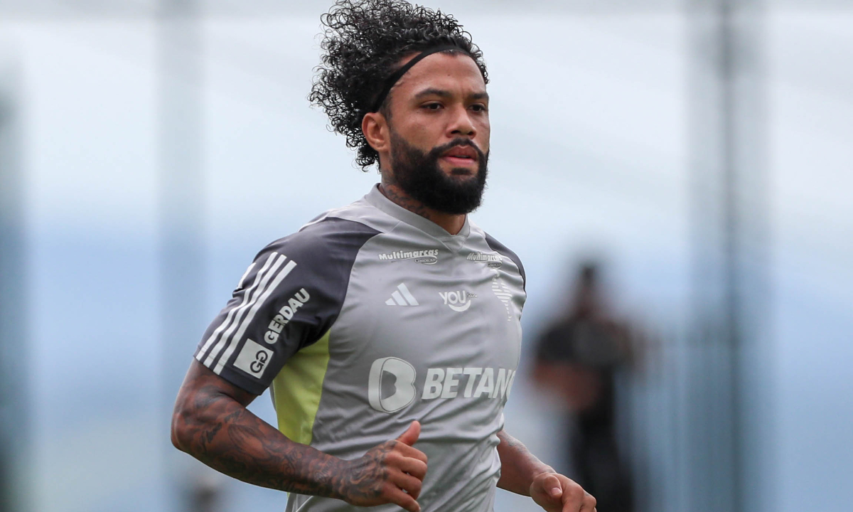 Otávio em treino do Atlético na Cidade do Galo - (foto: Pedro Souza/Atlético)