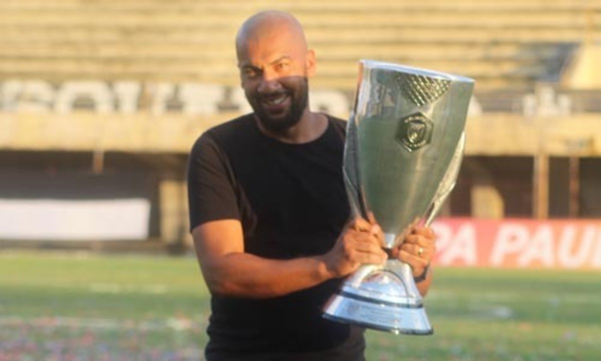 Renato Peixe comandou o São Bernardo (foto: Reprodução)