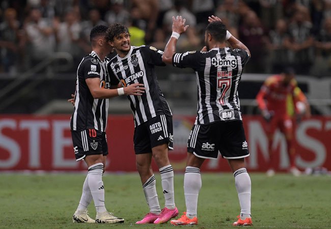 Scarpa marcou dois gols na vitória do Atlético por 3 a 2 sobre o Peñarol, na Arena MRV, pela Libertadores (foto: DOUGLAS MAGNO/AFP)