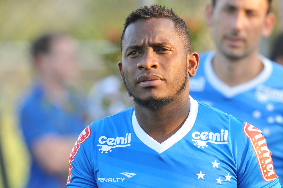 Willians, ex-volante do Cruzeiro (foto: Rodrigo Clemente/EM/D.A Press)