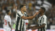 Botafogo ganhou do Vitória por 1 a 0 na Copa do Brasil (foto: Vitor Silva/Botafogo)