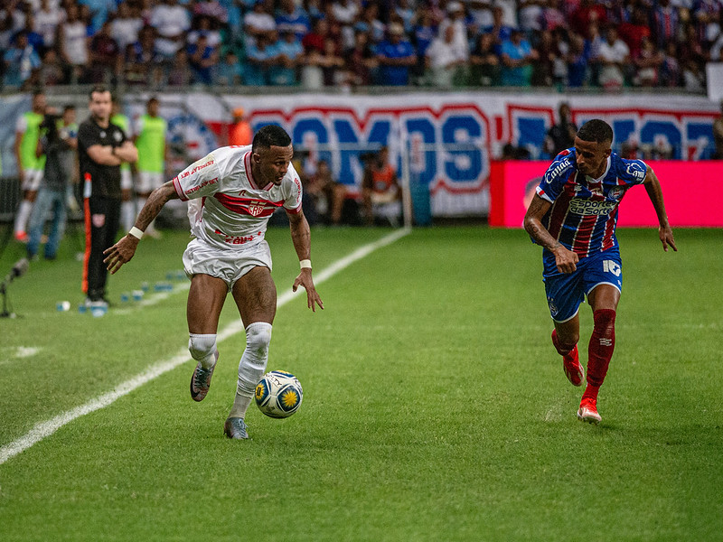 Bahia foi eliminado da Copa do Nordeste ao perder para o CRB nos pênaltis - (foto: Divulgação/CRB)