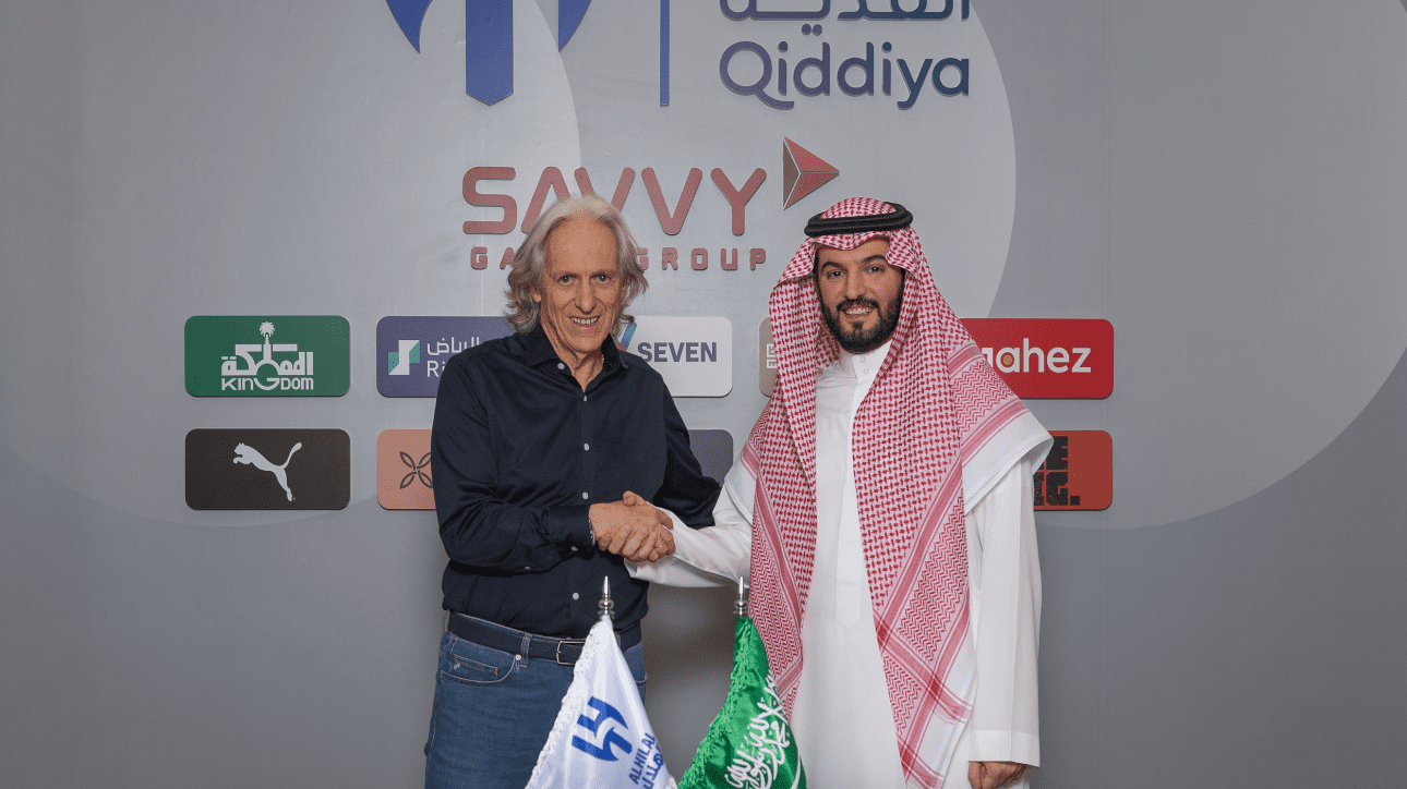 Técnico Jorge Jesus após acordo com Al-Hilal (foto: Divulgação/Al-Hilal)