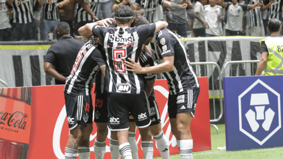 Jogadores do Atlético (foto: Edesio Ferreira/EM/D.A. Press)