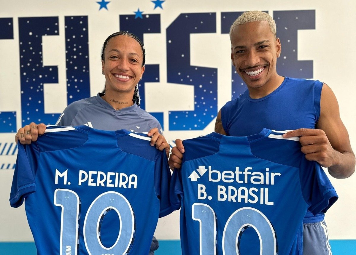 Byanca Brasil e Matheus Pereira trocaram camisas (foto: Cruzeiro/Divulgação)