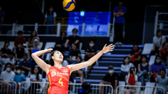 Jogadora de vôlei da Seleção Chinesa (foto: Reprodução/FIVB)