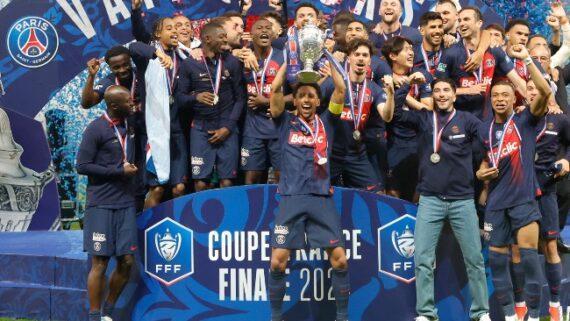 PSG comemora a conquista da Copa da França (foto: Divulgação)