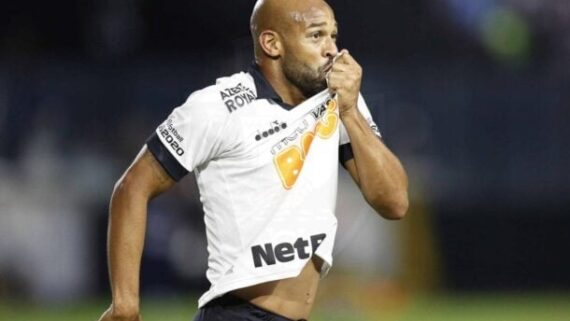 Fellipe Bastos (foto: Divulgação / Amazonas FC)