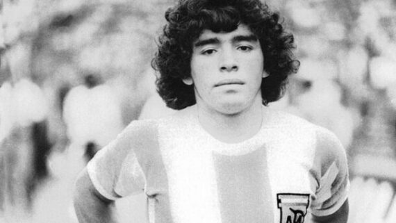 Maradona (foto: Foto: Doha Stadium / Vinod Divakaran)