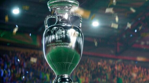 Taça da Eurocopa (foto: Divulgação / UEFA)