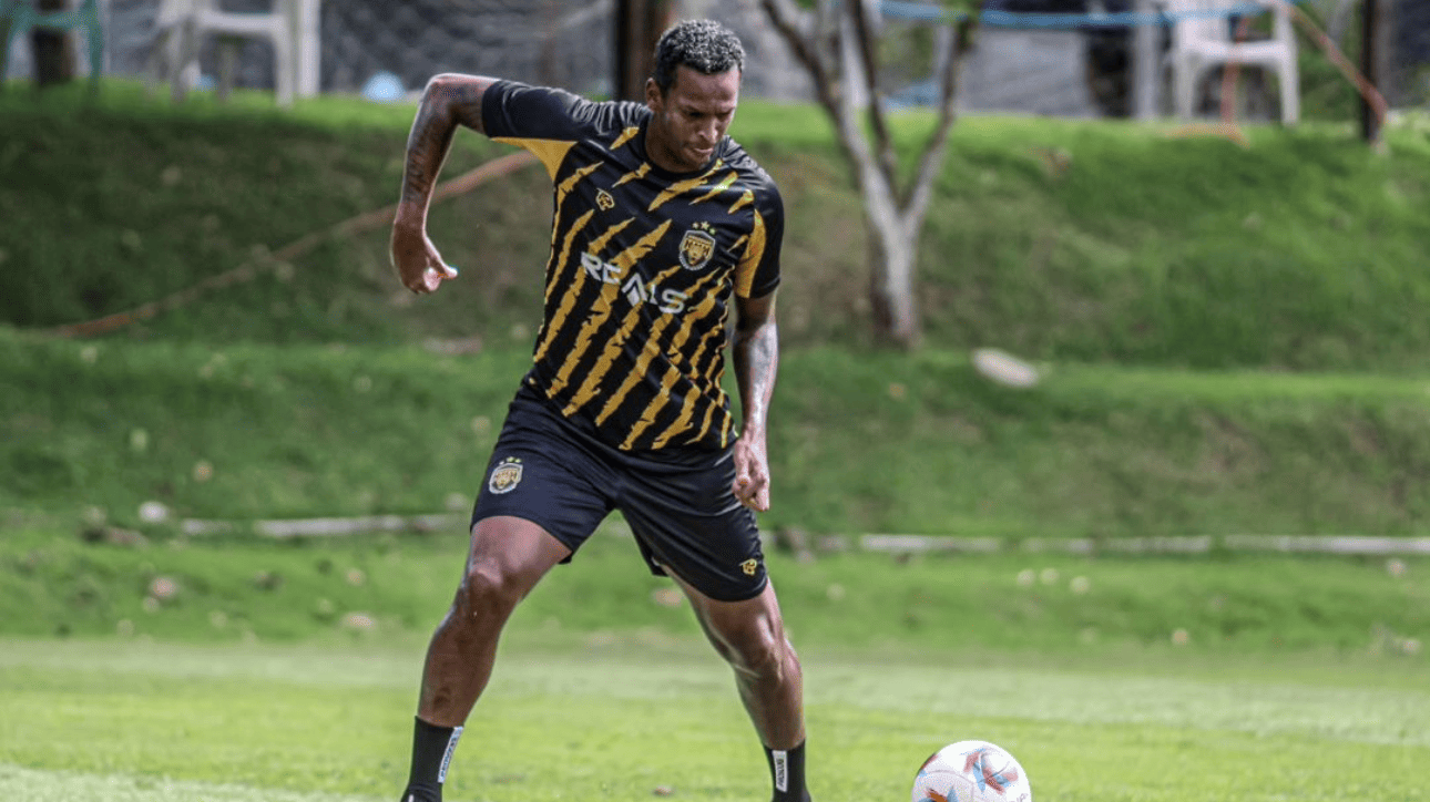 Jô, atacante do Amazonas (foto: João Vitor Normando)