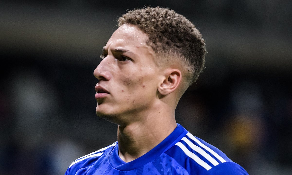 Robert em jogo do Cruzeiro (foto: Gustavo Aleixo/Cruzeiro)