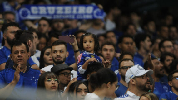 Torcida do Cruzeiro no Independência (foto: Alexandre Guzanshe/EM/D.A.Press)