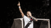 Vegetti, atacante do Vasco, comemorando gol (foto: Leandro Amorim/Vasco)