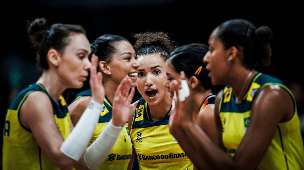 Jogadoras de vôlei da Seleção Brasileira (foto: Reprodução/FIVB)