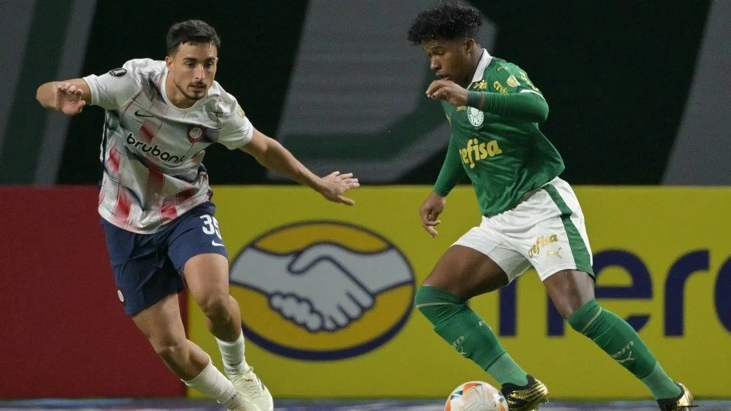 Endrick fez seu último jogo pelo Palmeiras (foto: Nelson Almeida/AFP)