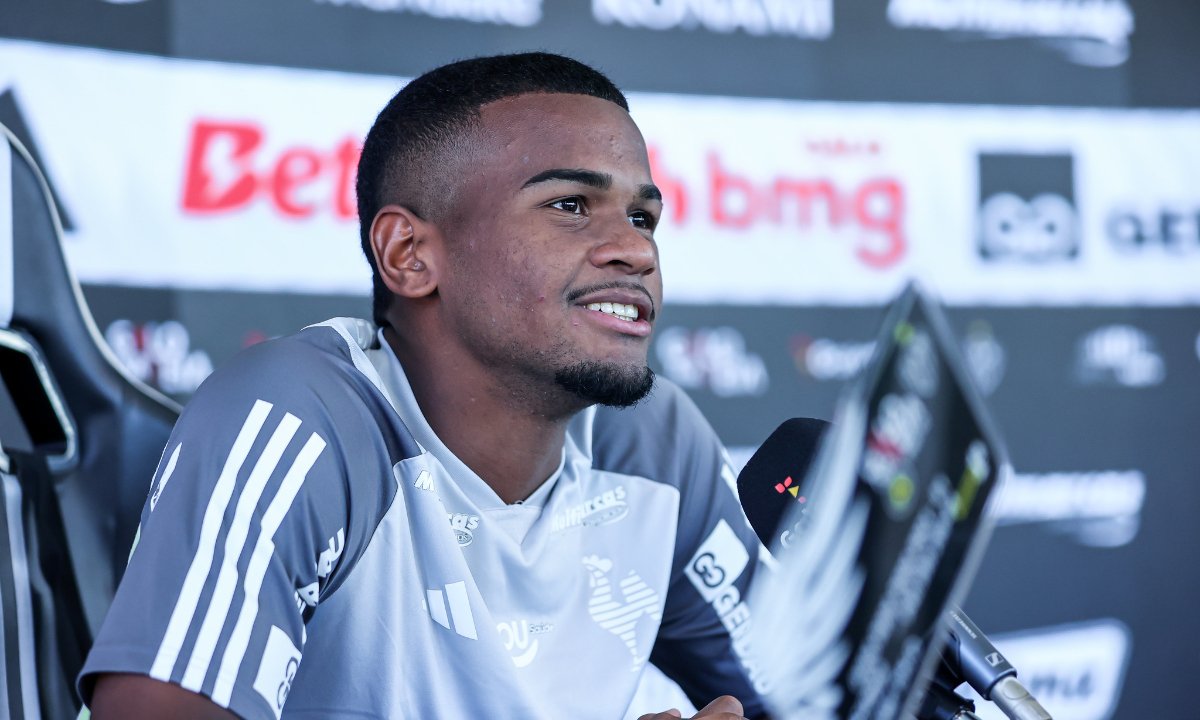 Alisson concede entrevista na Cidade do Galo (foto: Pedro Souza/Atlético)