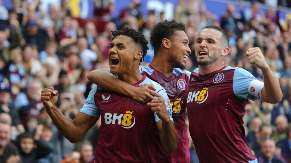 Aston Villa na Premier League (foto: Geoff Caddick / AFP)