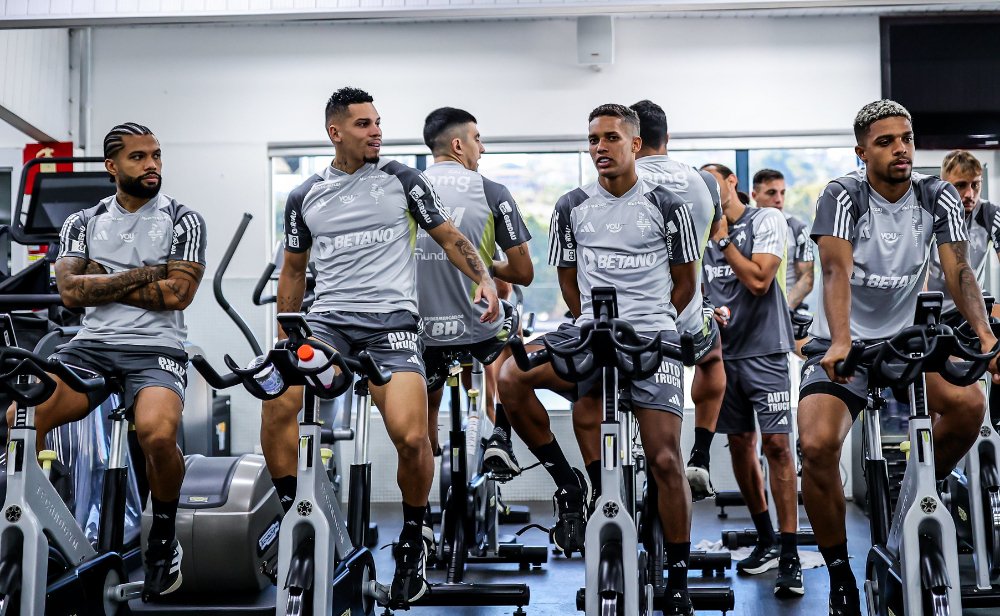 Jogadores do Atlético durante treino na Cidade do Galo (2/5) (foto: Pedro Souza/Atlético)