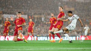 Roma e Bayer Leverkusen se enfrentam nas semifinais da Europa League - Crédito: 