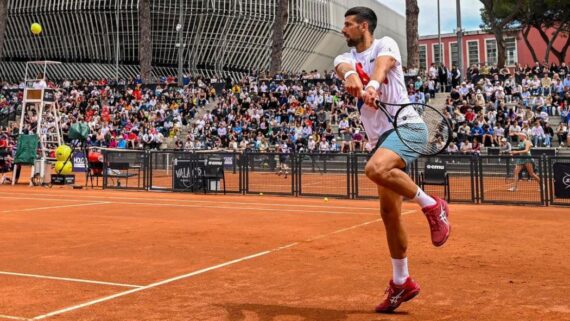 Djokovic no Aberto de Roma (foto: Divulgação/Aberto de Roma)