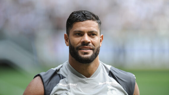 Hulk em treino aberto do Atlético na Arena MRV (foto: Alexandre Guzanshe/EM/DA.Press)