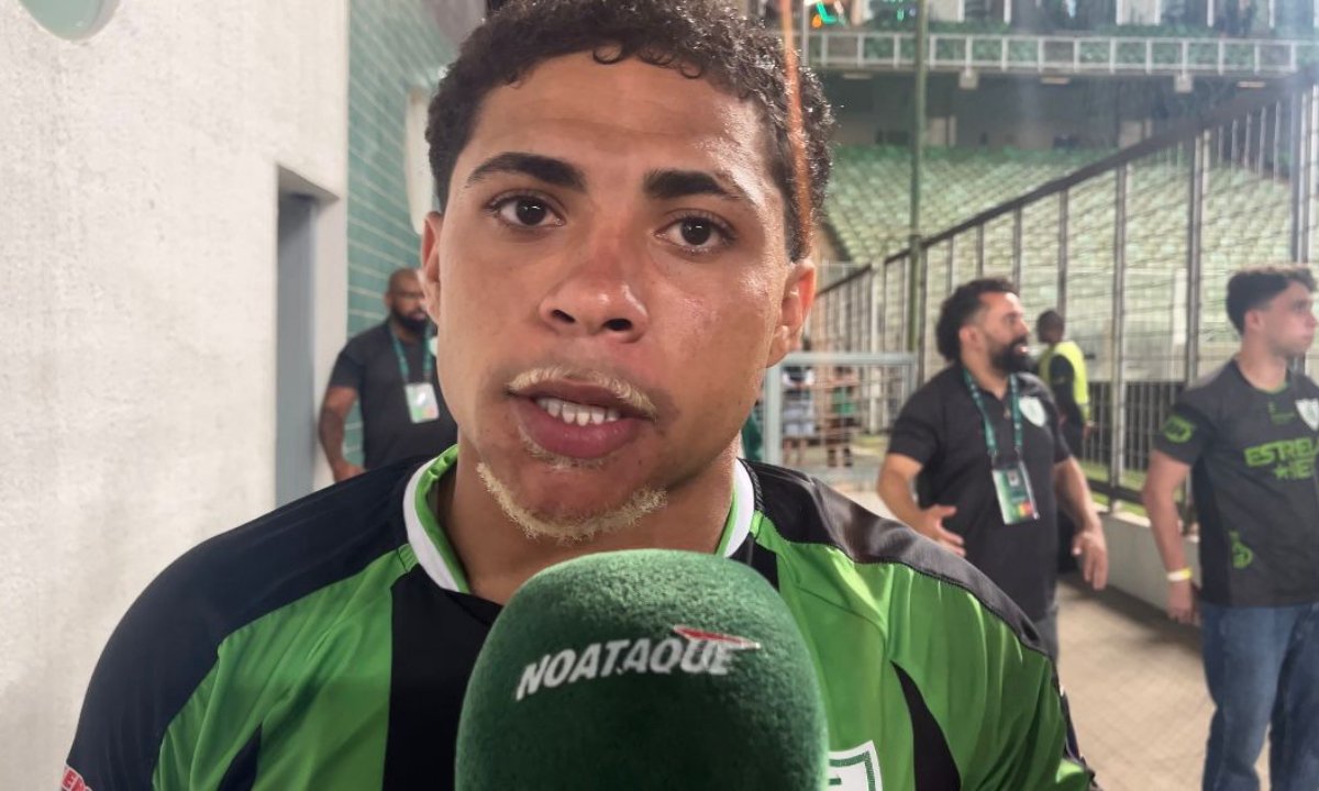 Vitor Jacaré em jogo contra o Vila Nova pela Série B (foto: Izabela Baeta/No Ataque)