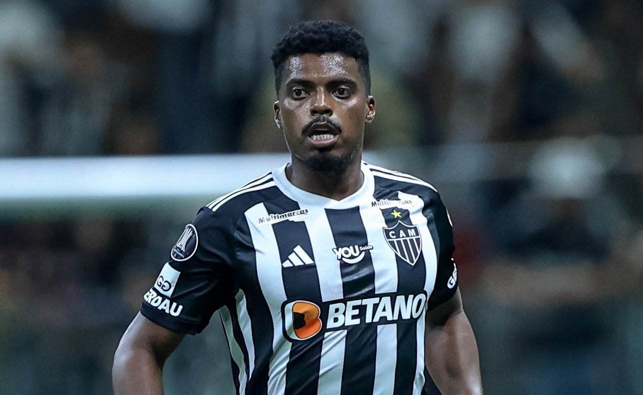 Jemerson em ação pelo Atlético diante do Peñarol, na Arena MRV (foto: Pedro Souza/Atlético)