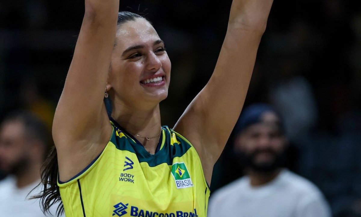 Julia Kudiess em jogo pela VNL (foto: Reprodução)