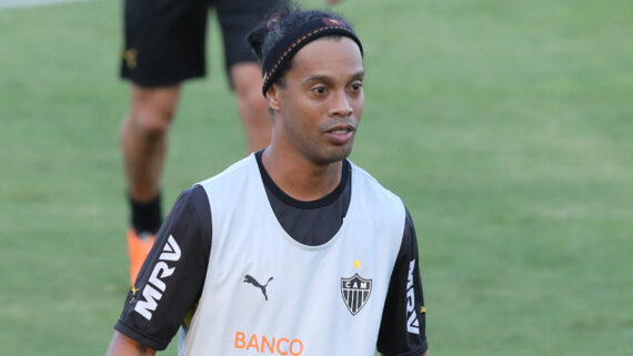 Ronaldinho Gaúcho na Cidade do Galo (foto: Rodrigo Clemente/EM/D.A Press)