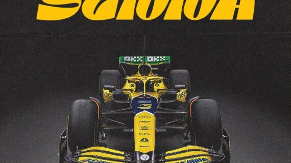 Carro em homenagem a Senna na McLaren (foto: Divulgação)