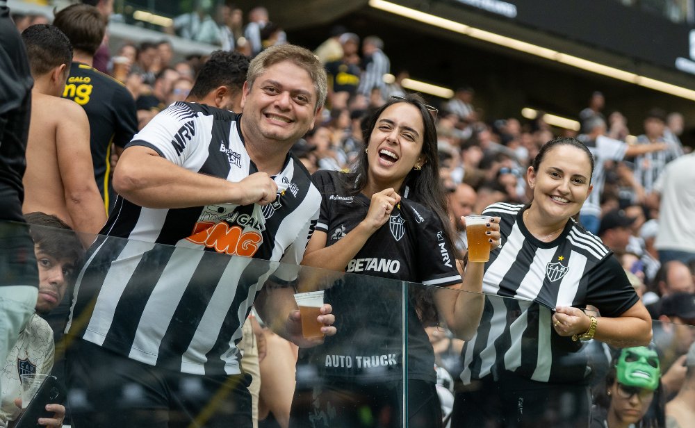 Torcedores do Atlético durante jogo na Arena MRV (foto: Daniela Veiga/Atlético)