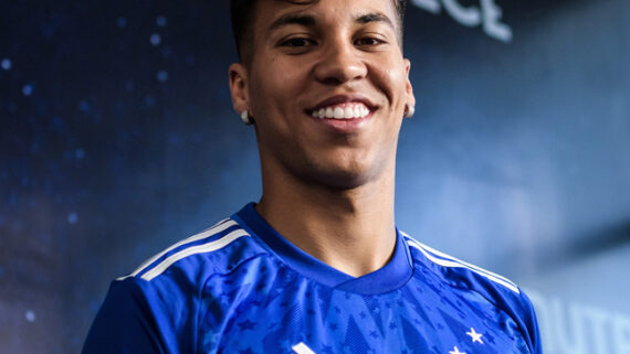 Kaio Jorge foi oficializado como reforço do Cruzeiro (foto:  Gustavo Aleixo/Cruzeiro)