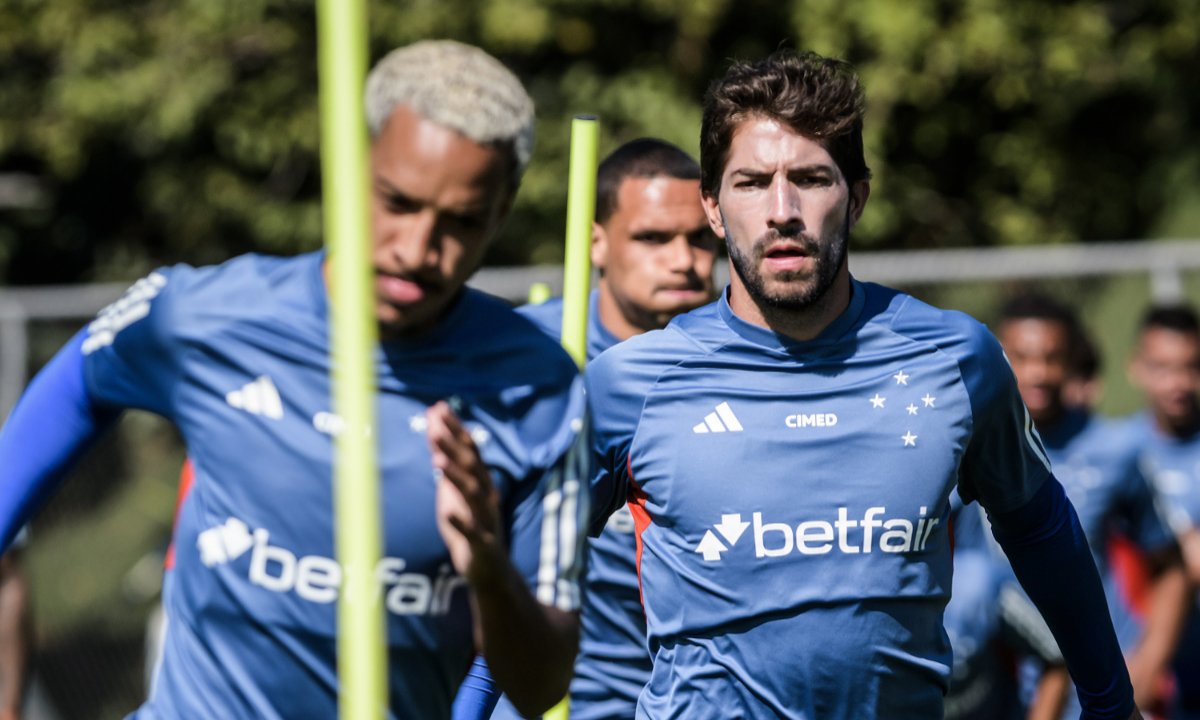 Time do Cruzeiro em preparação para jogo contra o Bahia (foto: Gustavo Aleixo/Cruzeiro)