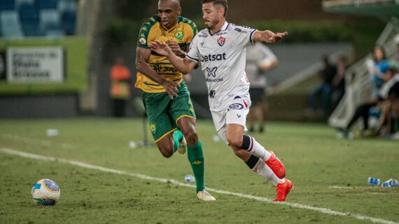 Cuiabá e Vitória já se enfrentaram no primeiro turno do Brasileirão e empataram sem gols (foto: Vitória/Divulgação)