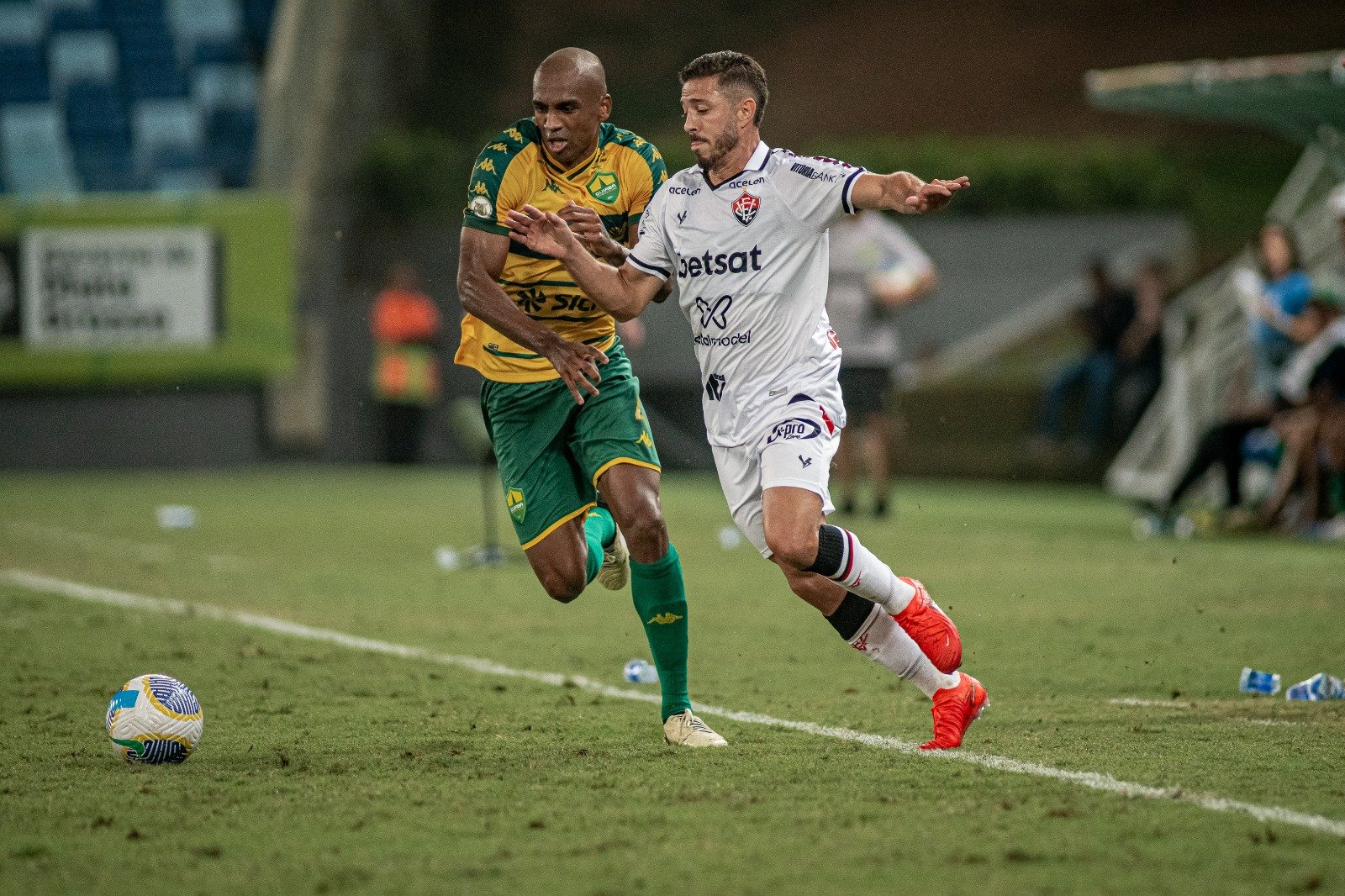 Cuiabá e Vitória já se enfrentaram no primeiro turno do Brasileirão e empataram sem gols (foto: Vitória/Divulgação)