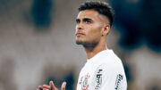 Fausto Vera com a camisa do Corinthians (foto: Reprodução/Instagram de Fausto Vera)