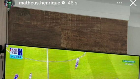 Matheus Henrique assiste à jogo do Cruzeiro (foto: Reprodução/Instagram)