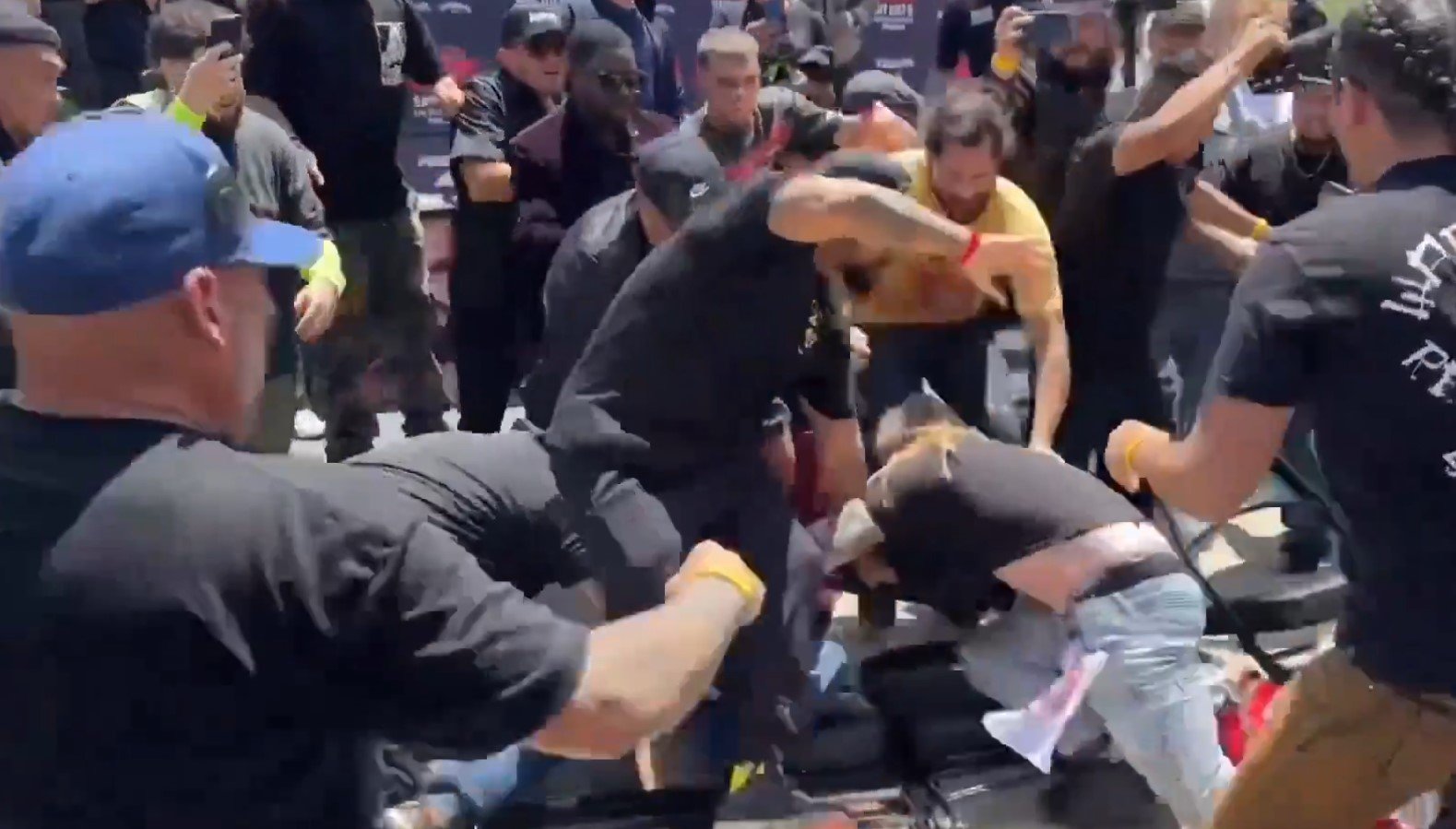 Pancadaria (foto: Reprodução)