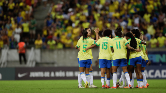 Jogadoras de futebol da Seleção Brasileira Feminina (foto: Lívia Villas Boas/CBF)