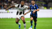 Walace em jogo pelo Udinese, da Itália (foto: MIGUEL MEDINA/AFP)