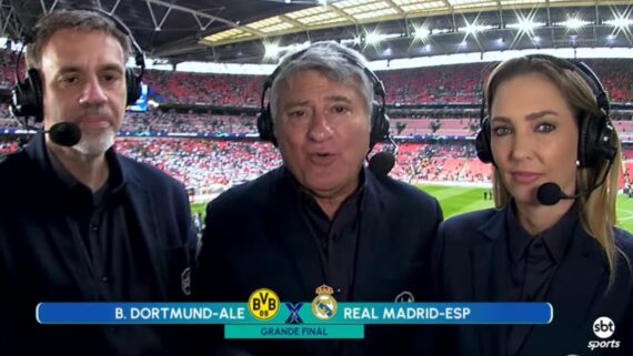 Mauro Beting, Cléber Machado e Nadine Bastos estiveram 'in loco' em Wembley (foto: Reprodução/SBT)