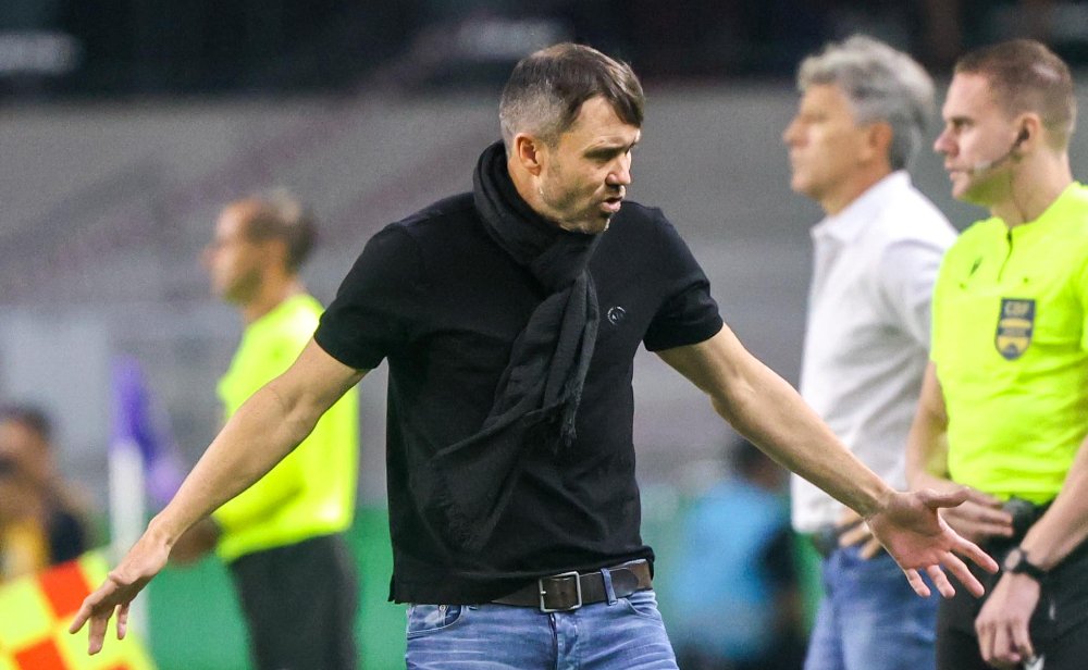 Ex-Atlético, técnico Eduardo Coudet também lida com desfalques no Internacional (foto: Ricardo Duarte/Internacional)