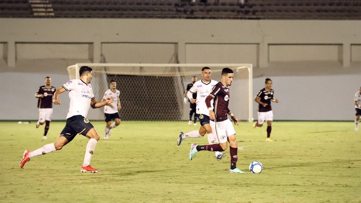 Ferroviária e Aparecidense empataram por 0 a 0 (foto: Carolina Borges/Ferroviária SAF)