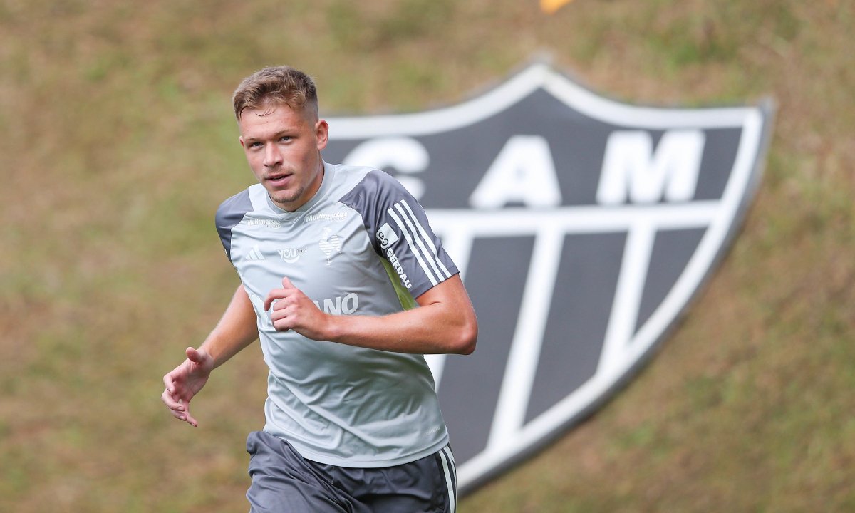 Bruno Fuchs, zagueiro do Atlético (foto: Paulo Henrique França/Atlético)