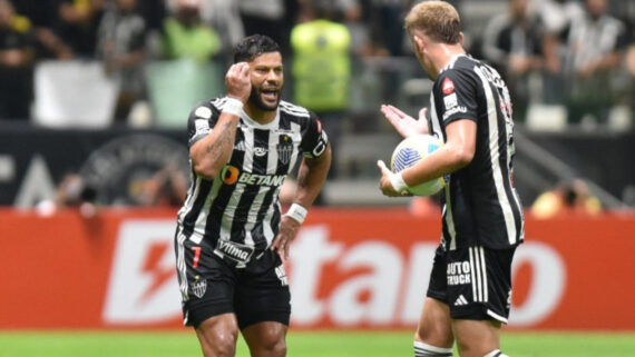 Hulk reclamando (foto: Ramon Lisboa/EM/D.A Press)