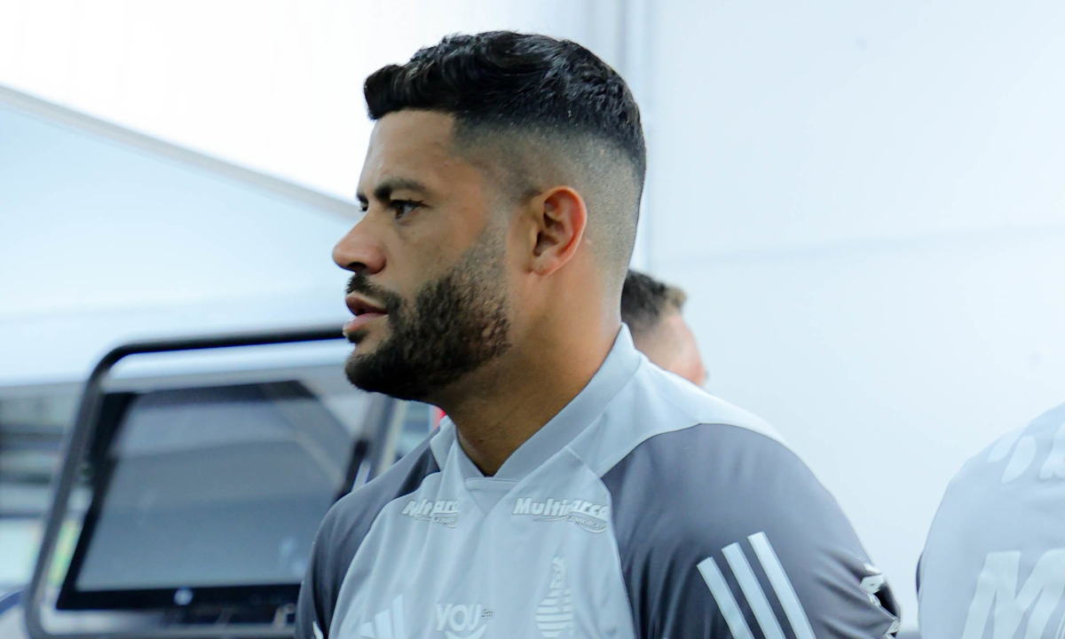 Hulk passou o dia na Cidade do Galo para tratar lesão - (foto: Paulo Henrique França / Atlético)