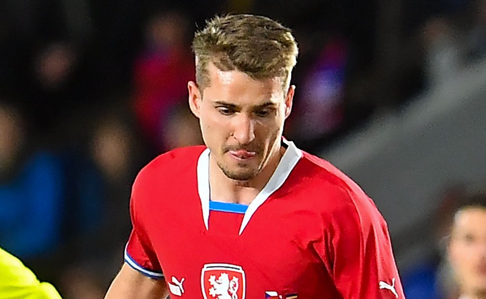 Michal Sadílek, meio-campista da República Tcheca (foto: Michal Cizek/AFP)