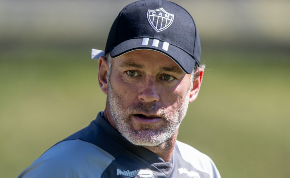 Gabriel Milito, técnico do Atlético, administra elenco com sete desfalques (foto: Pedro Souza/Atlético)